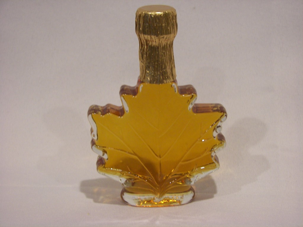Pure Minnesota Maple Syrup » Maple Leaf 50 mL FREE SHIPPING